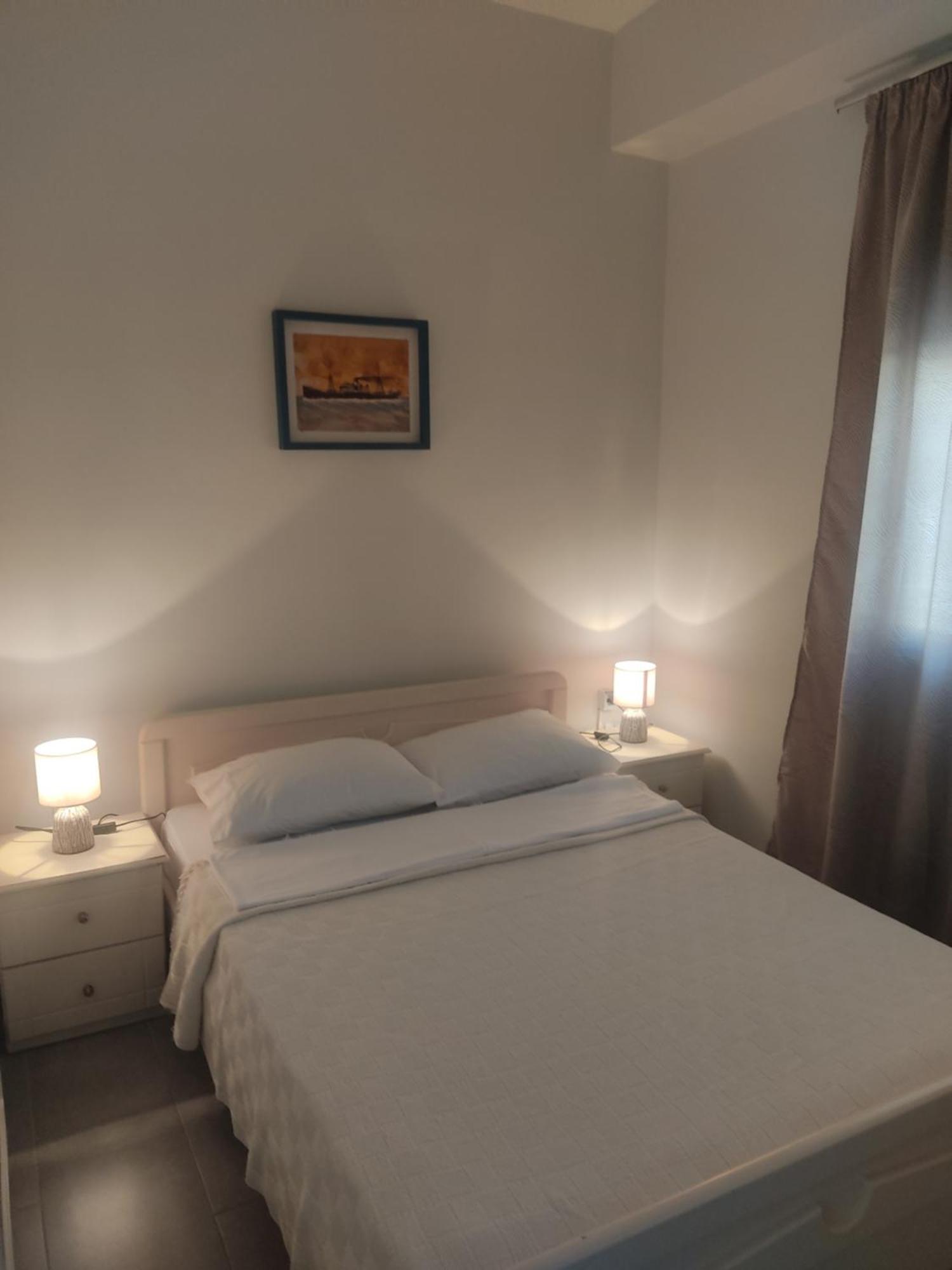 Margaritas Apartments Sarande Ruang foto