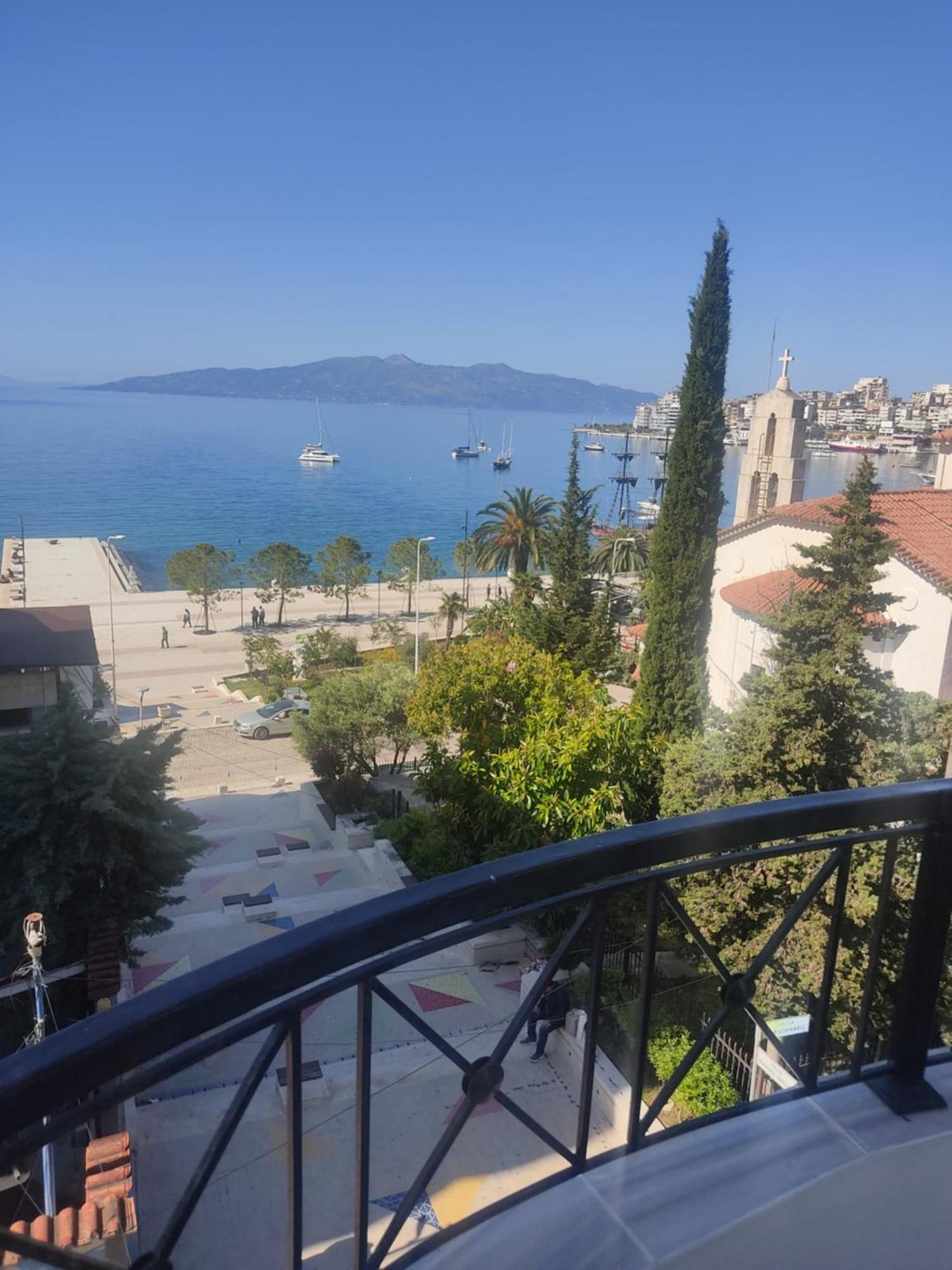 Margaritas Apartments Sarande Ruang foto