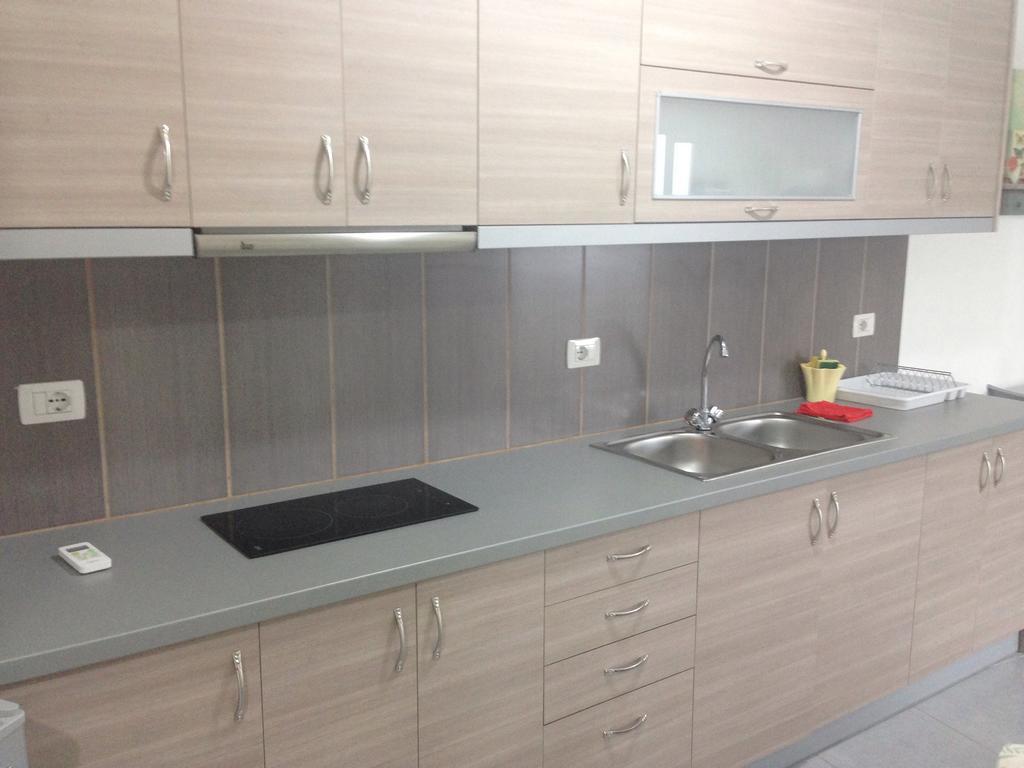 Margaritas Apartments Sarande Bagian luar foto